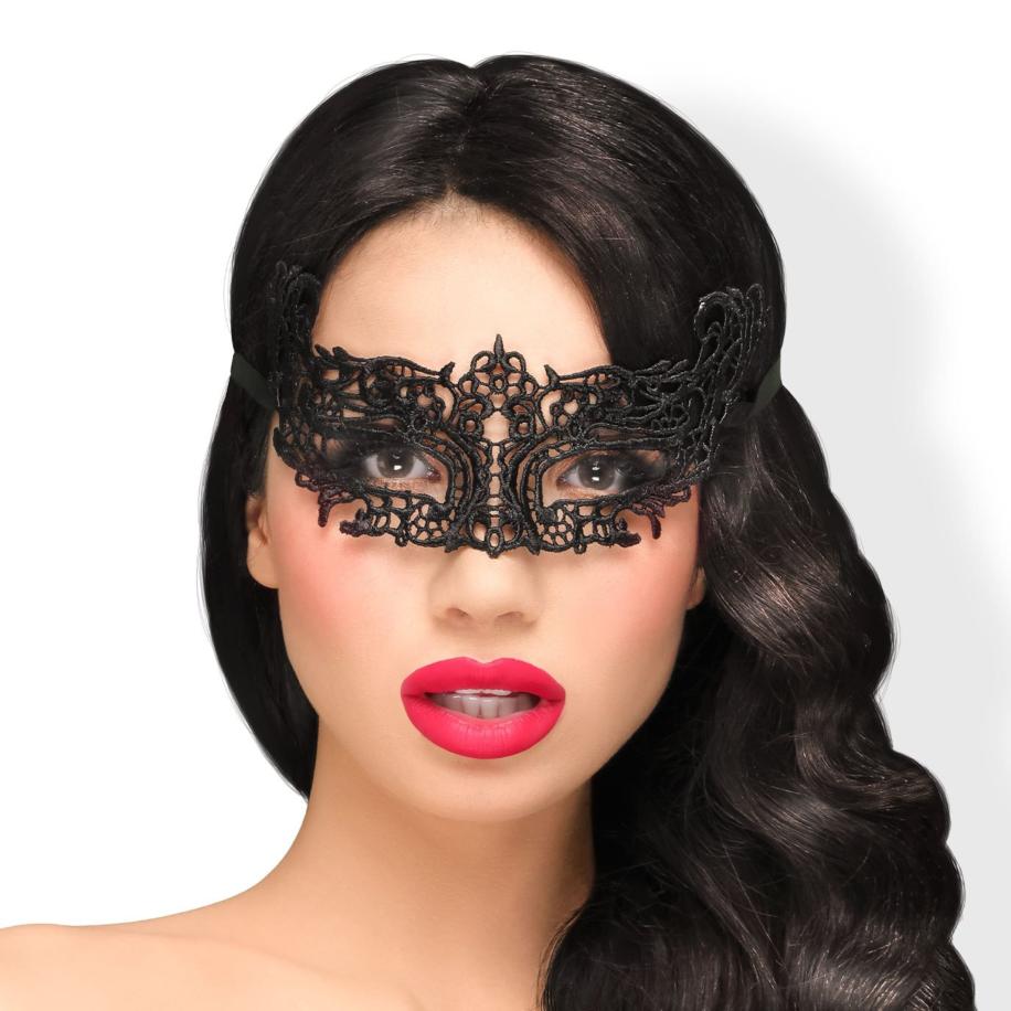 Romance For Charity All Eyes On Me -