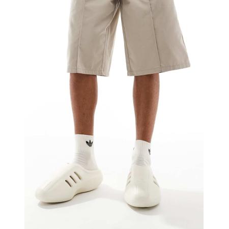 adidas Originals - adiFOM IIInfinity - Slippers in gebroken wit