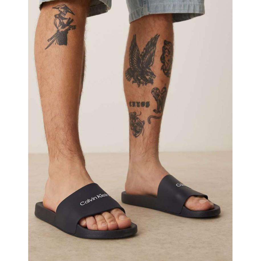 Calvin Klein - Slippers met logo in marineblauw Blauw