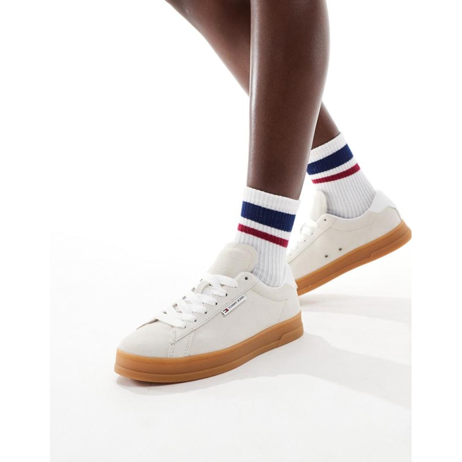 Tommy Jeans Suède sneakers in beige-Neutraal Multicolor