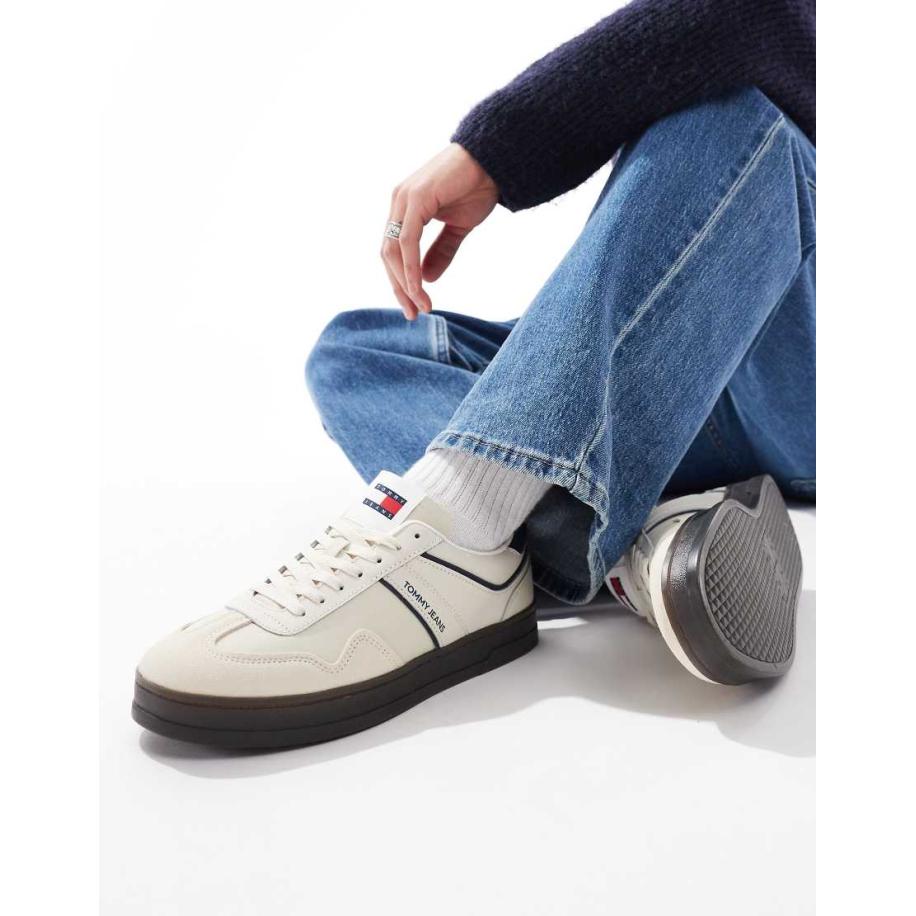 Tommy Jeans - Greenwich - Sneakers in gebroken wit en blauw Wit