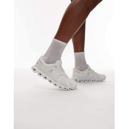 ON - Cloud 6 All Day - Sneakers in wit