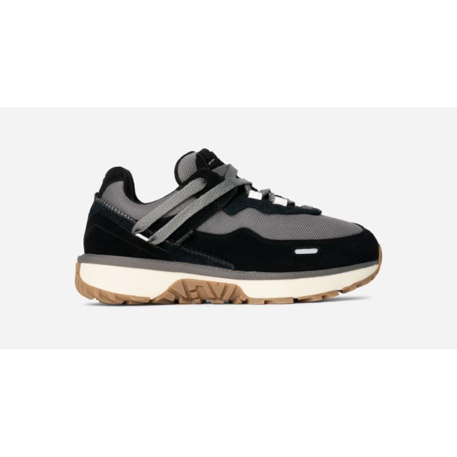 UGG® RetroFi Low in Black, Maat 44, Textiel/Gerecyclede Materialen/Suede Zwart