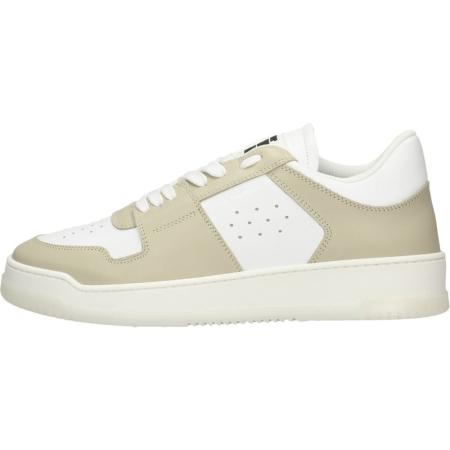 Off The Pitch - Supernova Low