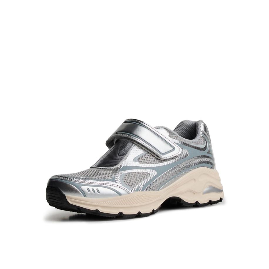 Bershka Bershka Sneakers laag grijs / basaltgrijs / zilver -