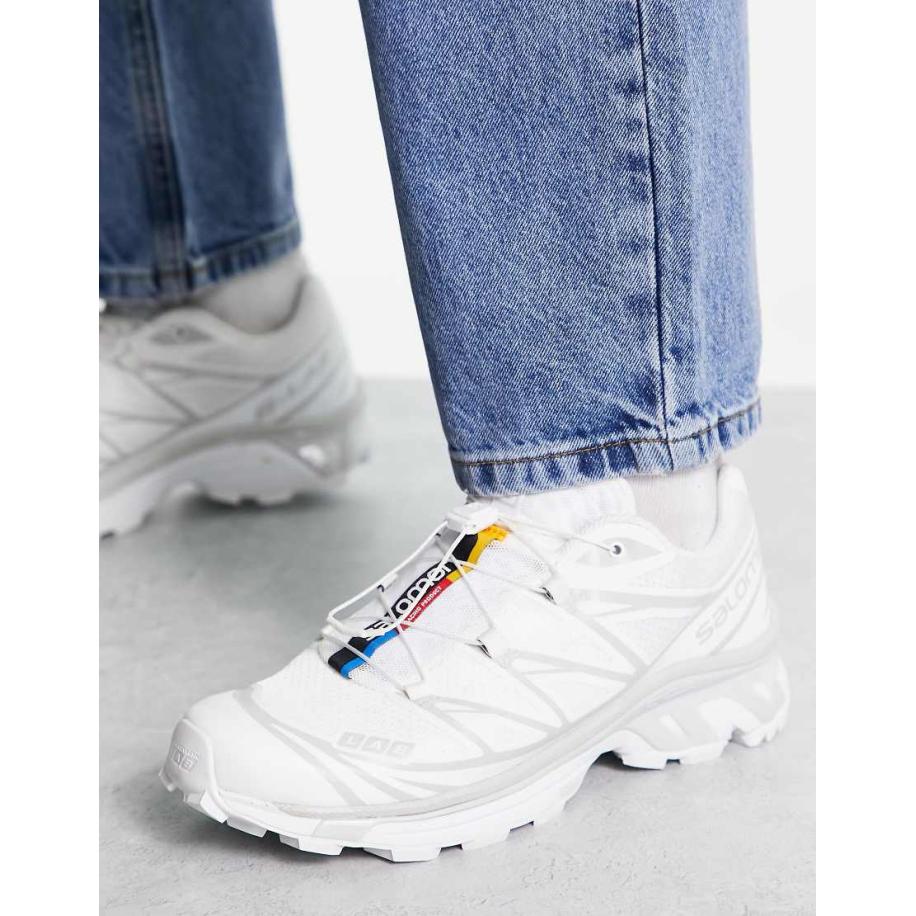 Salomon - XT-6 - Uniseks sneakers in wit en maansteen Wit