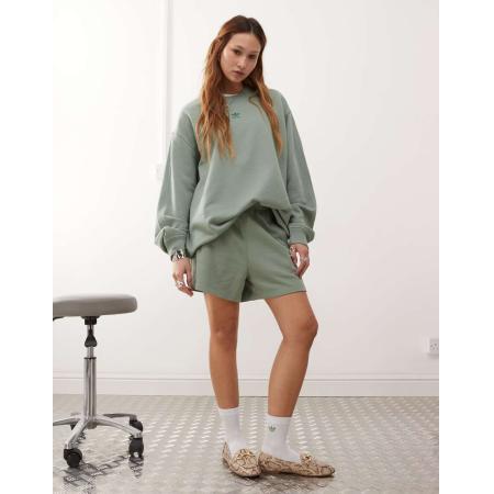 adidas Originals Trefoil Essentials Jersey short in groen