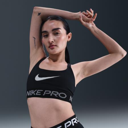 Nike Pro non-padded sport-bh met lichte ondersteuning - Zwart