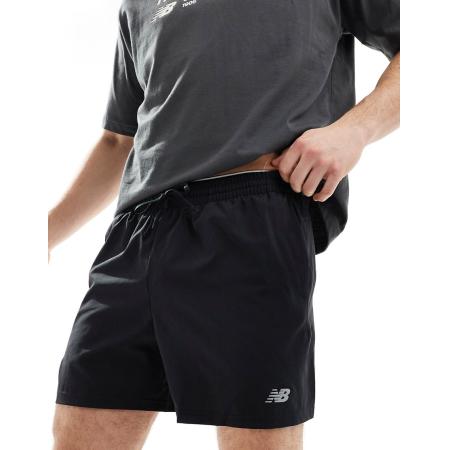 New Balance - Performance - 5 inch short in zwart