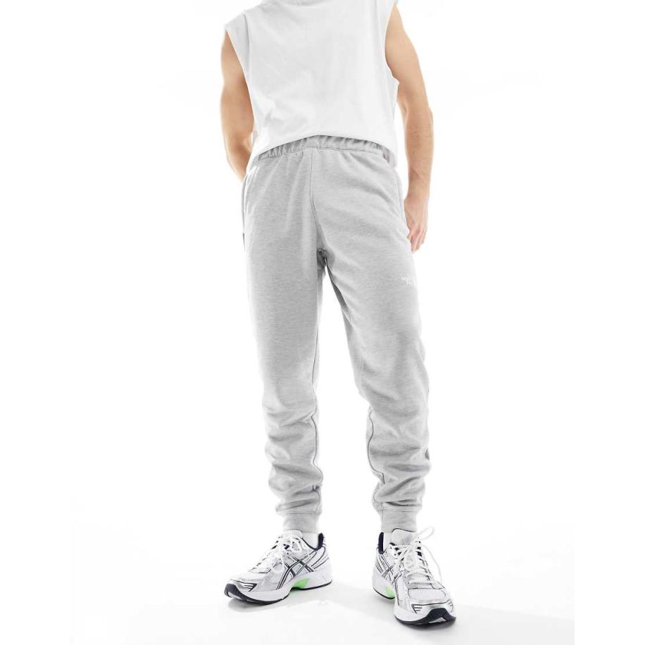The North Face - Training Reaxion - Fleece joggingbroek in grijs Grijs