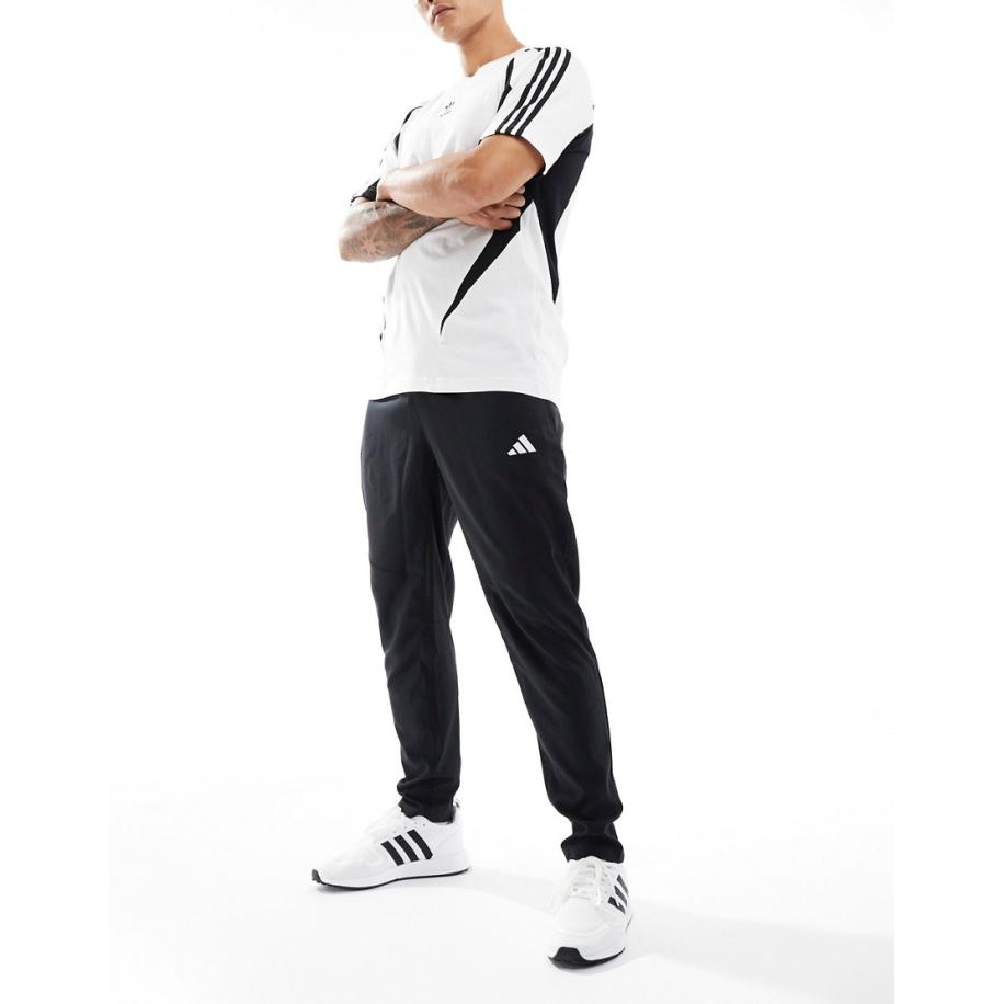 adidas - Hardlopen - Own The Run - Joggingbroek in zwart Zwart
