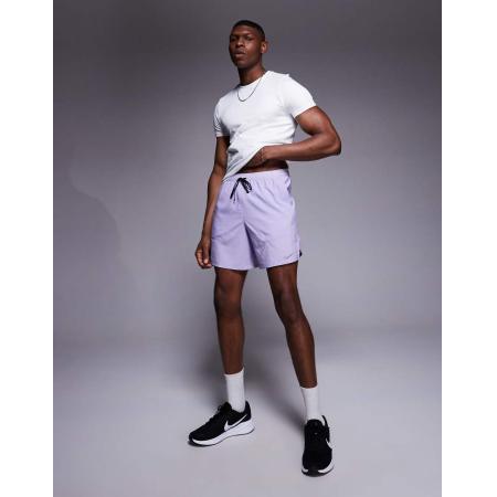 Nike Running - Stride - Dri-FIT - 7-inch shorts in lila-Paars