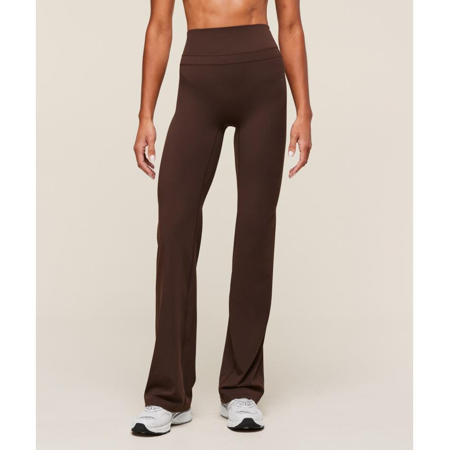 Gymshark Whitney Flared Leggings Depth Brown Rood