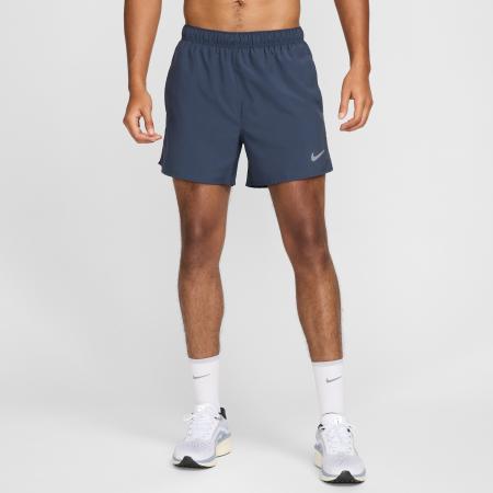 Nike Challenger multifunctionele 2-in-1 herenshorts met Dri-FIT (13 cm) - Blauw
