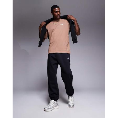 The North Face - Essential - Oversized joggingbroek met logo en plooien in zwart