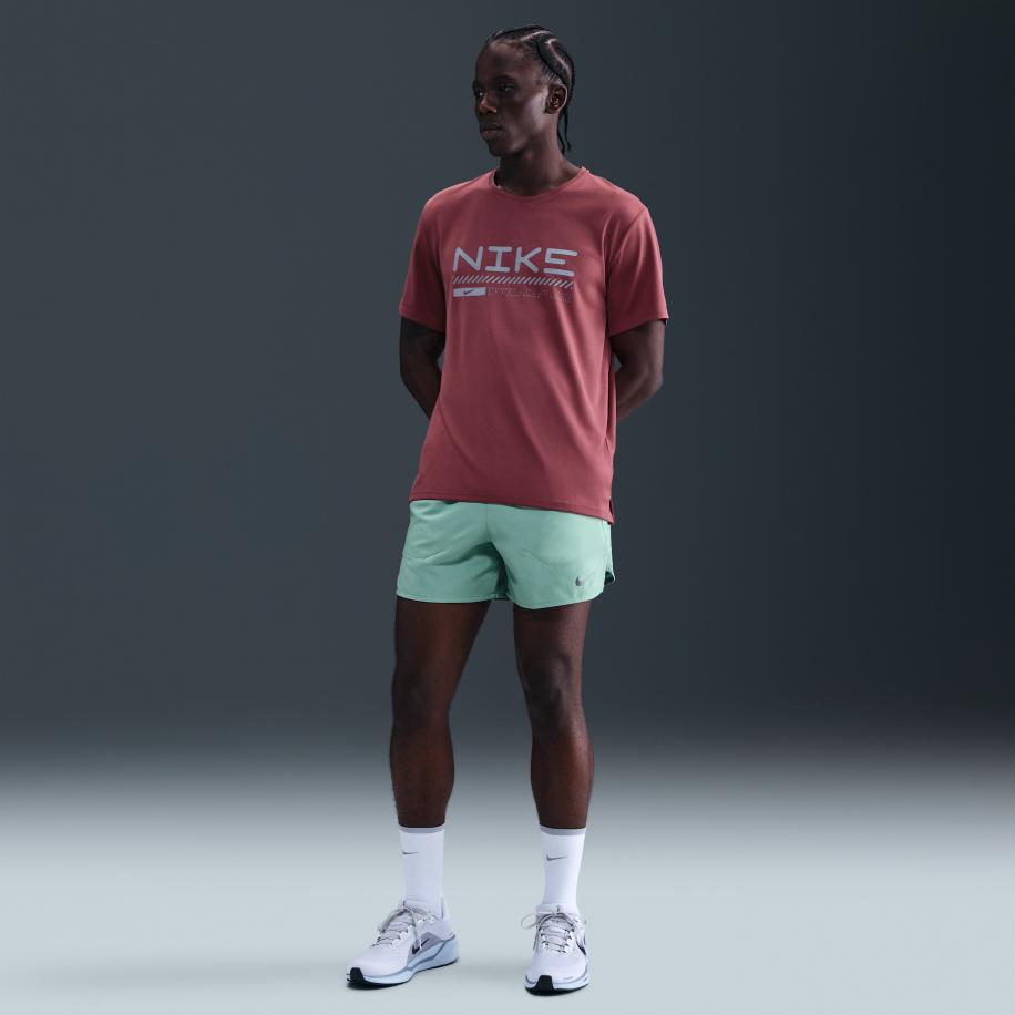 Nike Stride Dri-FIT hardloopshorts met binnenbroek voor heren (13 cm) - Groen Groen