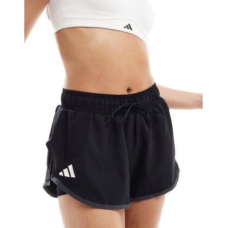 adidas Tennis Club Short in zwart