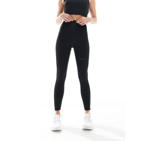 Born Living Yoga Yami Legging in zwart