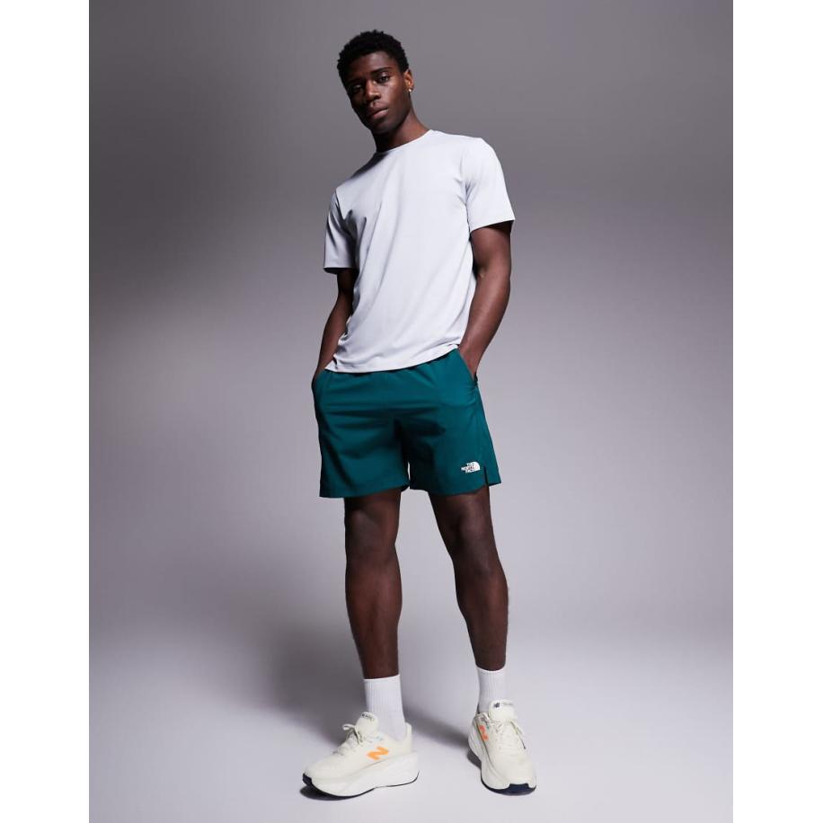 The North Face - 24/7 - Short van 7 met logo in groen Groen