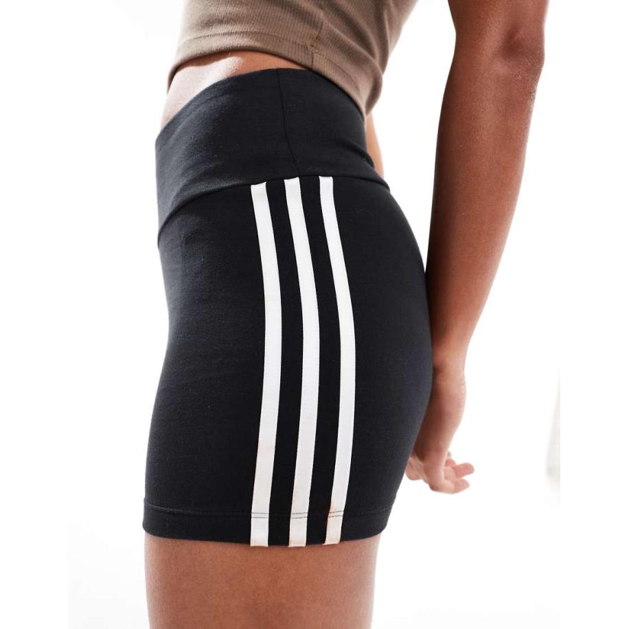 adidas Originals Adicolor Bootyshort met 3-Stripes in zwart Zwart