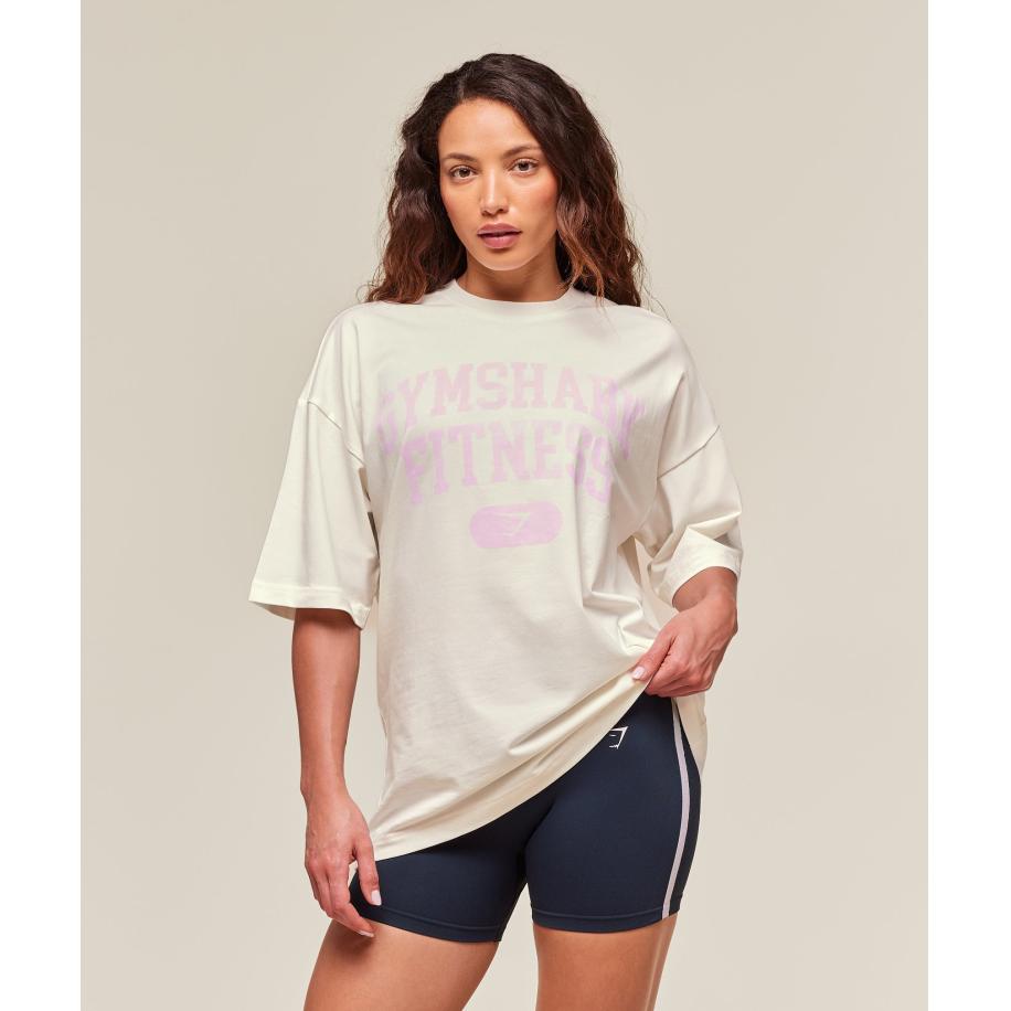 Gymshark Campus Graphic Oversized T-shirt Soft White Wit
