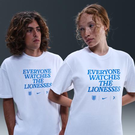Everyone Watches Women's Sports™ 'England' Nike by TOGETHXR voetbalshirt - Wit
