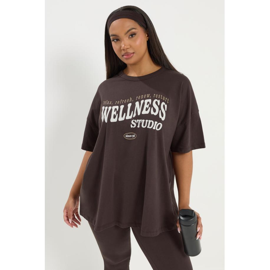 Yours Active Chocoladebruine 'Wellness Studio' Tshirt Size 58-60 Bruin