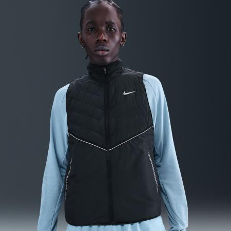 Nike Therma-FIT Repel hardloopbodywarmer met reflecterende accenten voor heren - Zwart