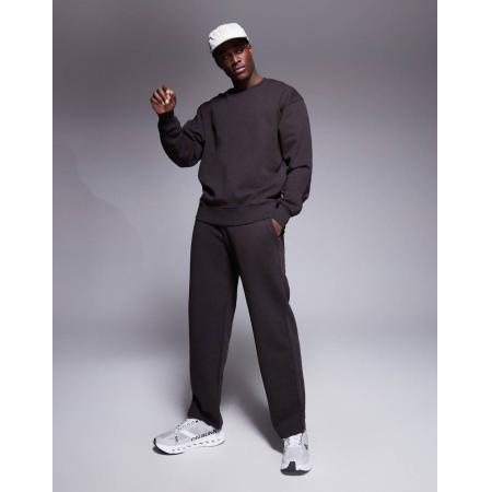 4505 - Oversized trainingssweatshirt van sneldrogende zware stof in bruin met wassing