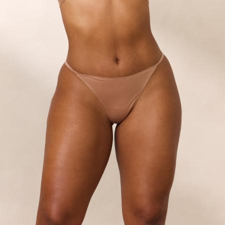 Everyday Ultimate G-string Honingkleurig XL