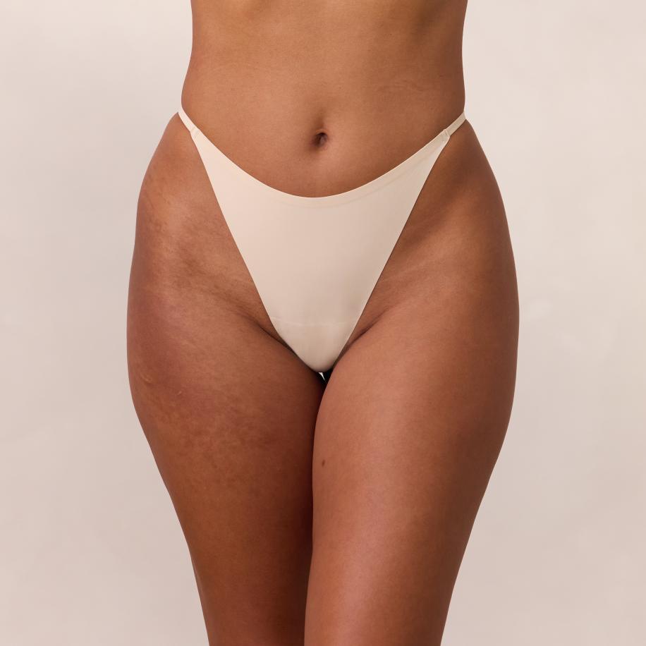 Everyday Flex G-String Vanille 3XL Bruin