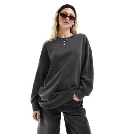 Monki Oversized sweater met lange mouwen en acid wash in zwart