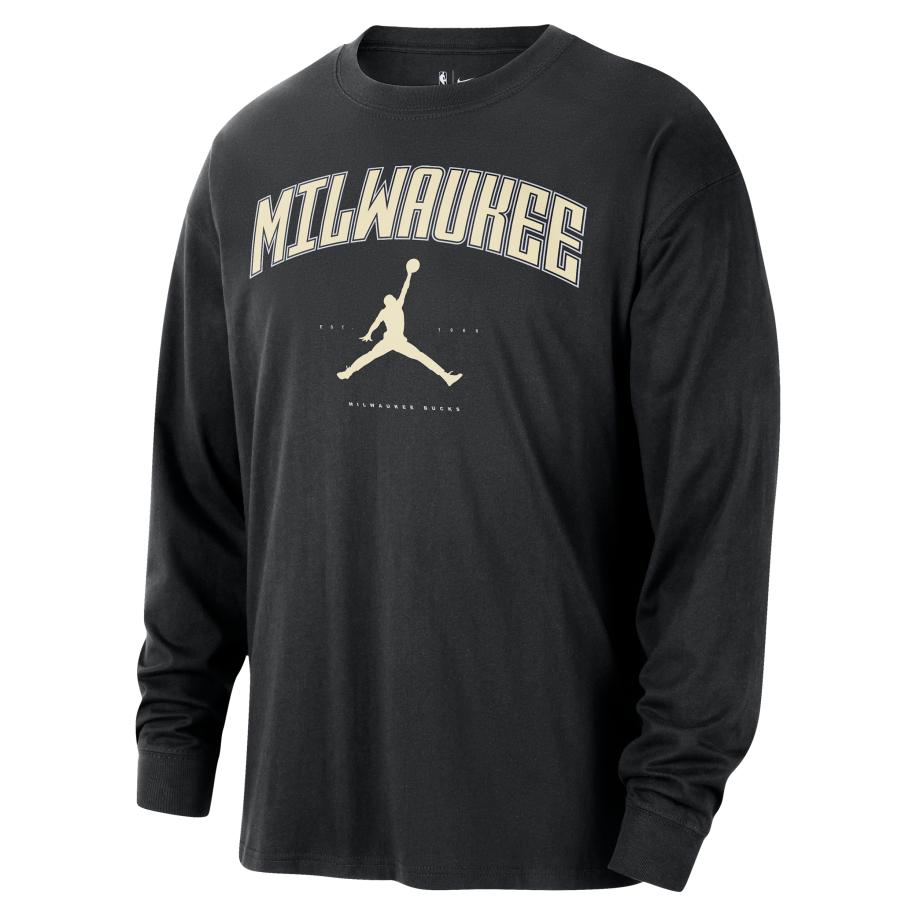 Milwaukee Bucks Essential Jordan NBA-herenshirt met lange mouwen - Zwart Zwart