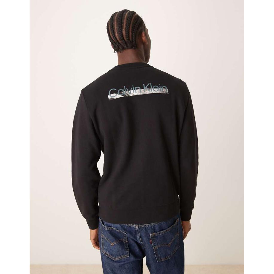Calvin Klein - Sweatshirt met grafische print op de achterkant in zwart Zwart
