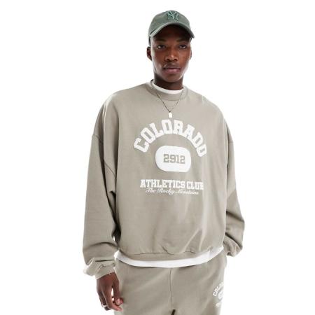 ASOS DESIGN - Extreem oversized sweatshirt met vintage logo puffprint in stone, deel van co-ord set-Groen