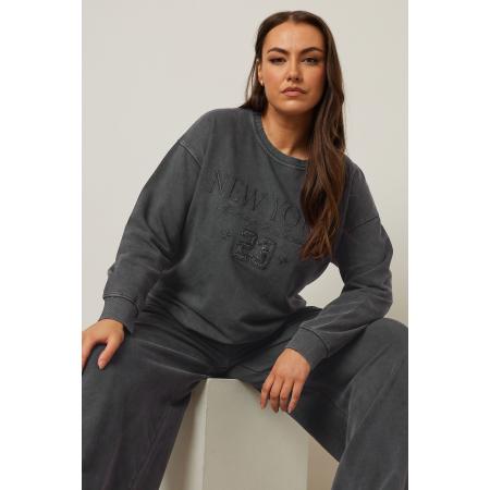 Yours Sweatshirt Met Geborduurde 'New York' Slogan In Donkergrijs Size 58-60
