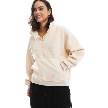 ONLY Trui van fleece met halve rits en voorvak in crème-Wit