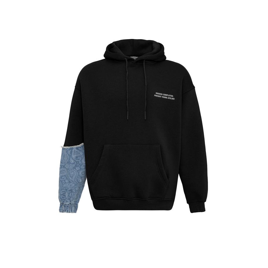 VAMOS CLO VAMOS CLO Sweatshirt lichtblauw / zwart / wit -