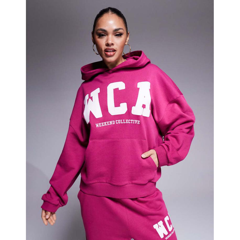 Weekend Collective Hoodie met varsity logo in roze, deel van co-ord set-Paars Paars