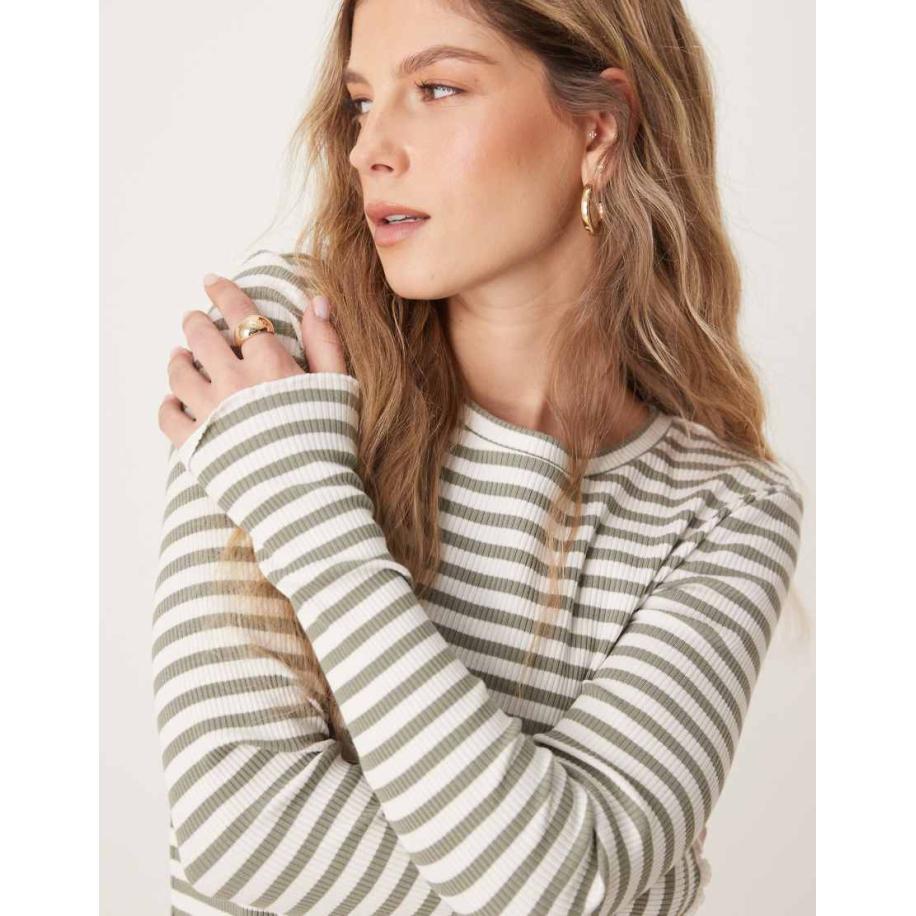 Selected Femme Geribbeld T-shirt met lange mouwen en groen-witte strepen Groen