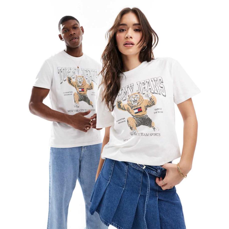 Tommy Jeans - Uniseks T-shirt met varsity tijgerprint in gebroken wit Wit