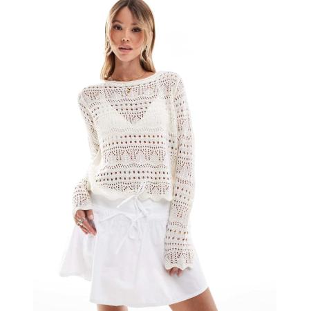 JDY Top van broderie met boothals en lange mouwen in crème-Wit