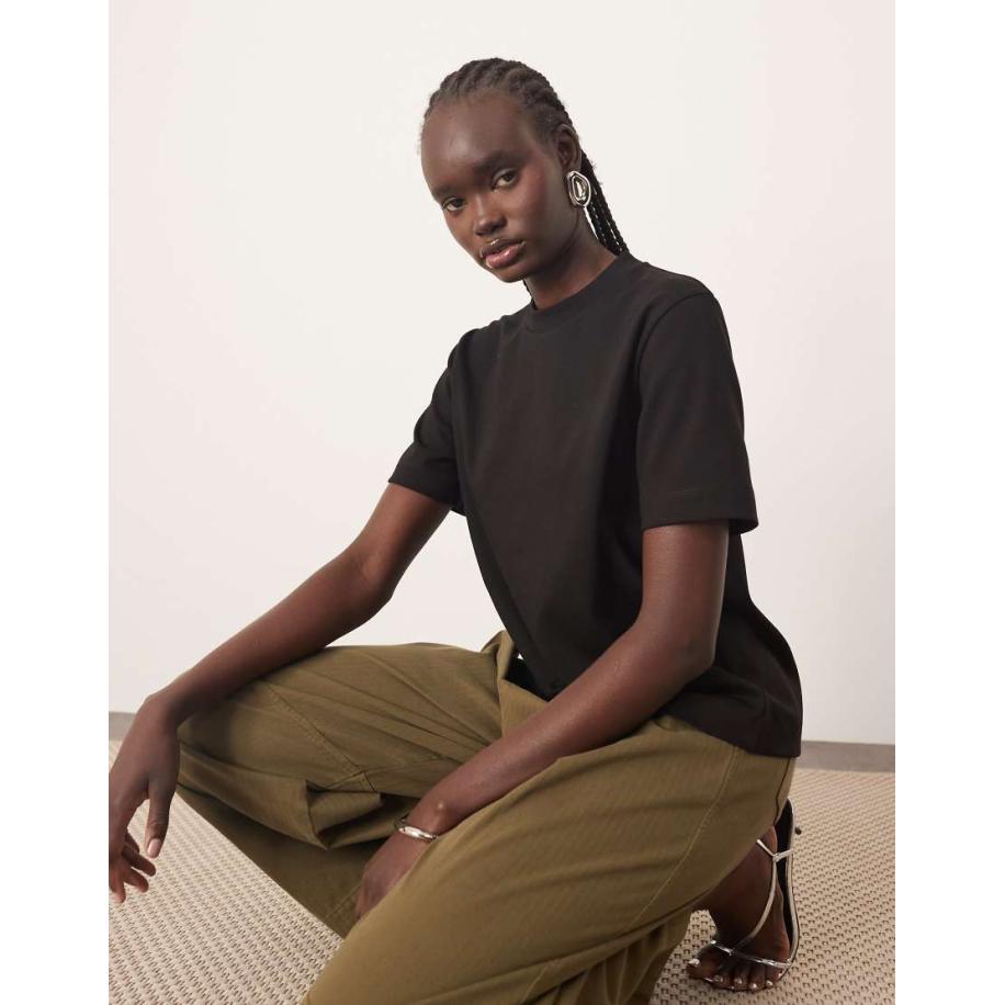 ARRANGE Regular-fit effen T-shirt in zwart Zwart