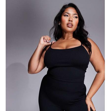 4505 Curve Icon Naadloos geribbeld yoga hemdje met ingebouwde bh in zwart