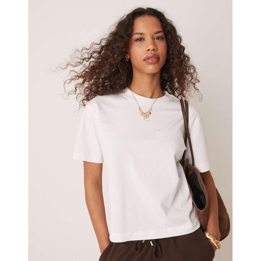 Gina Tricot T-shirt met korte mouwen in wit Wit