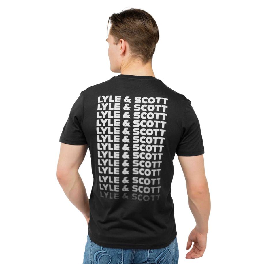 Lyle & Scott Sports Graphic T-Shirt Zwart