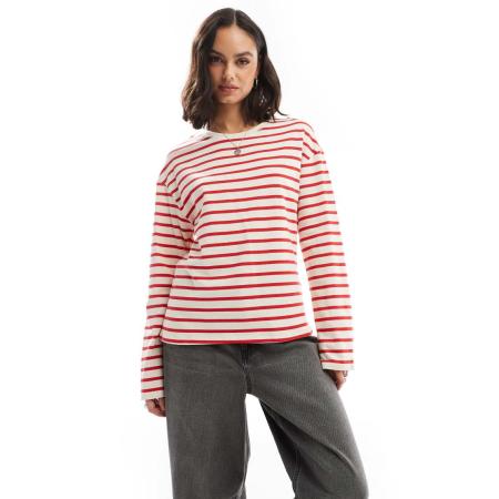ONLY T-shirt met lange mouwen en strepen in crème en rood-Wit