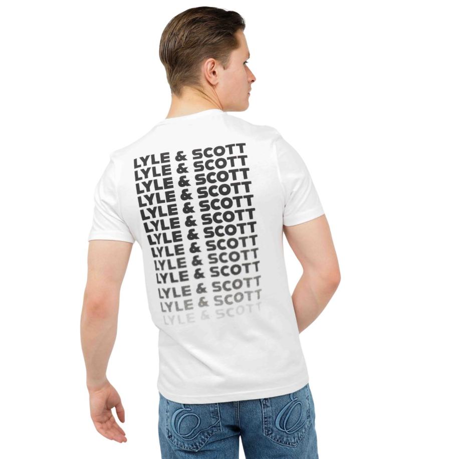 Lyle & Scott Sports Graphic T-Shirt Wit