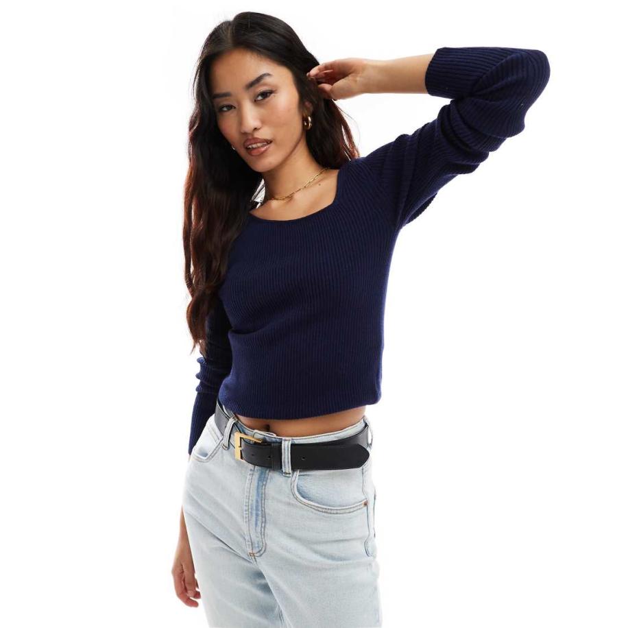 YAS Asymmetrische gebreide top met lange mouwen in marineblauw Blauw