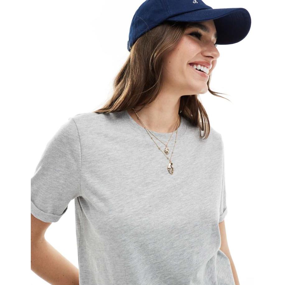 Pieces T-shirt van katoen met omgeslagen mouwen in grijs Grijs